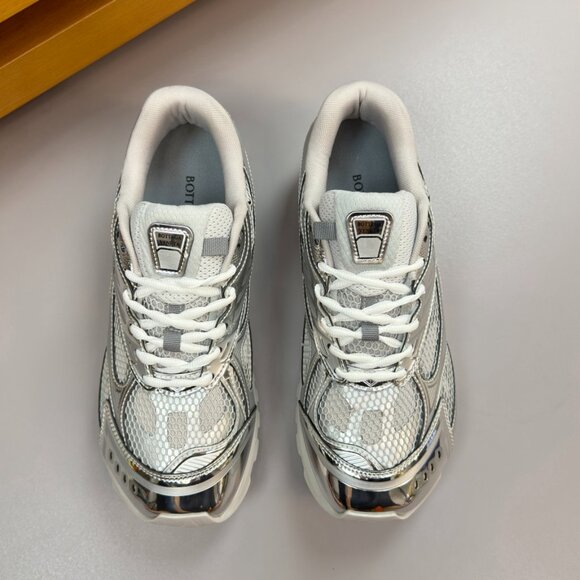 Bottega Veneta Orbit Sneakers Silver/White - Picture 2 of 5